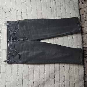 Old Navy Women's Gray Mid-Rise Wow Boyfriend Jeans Size 8